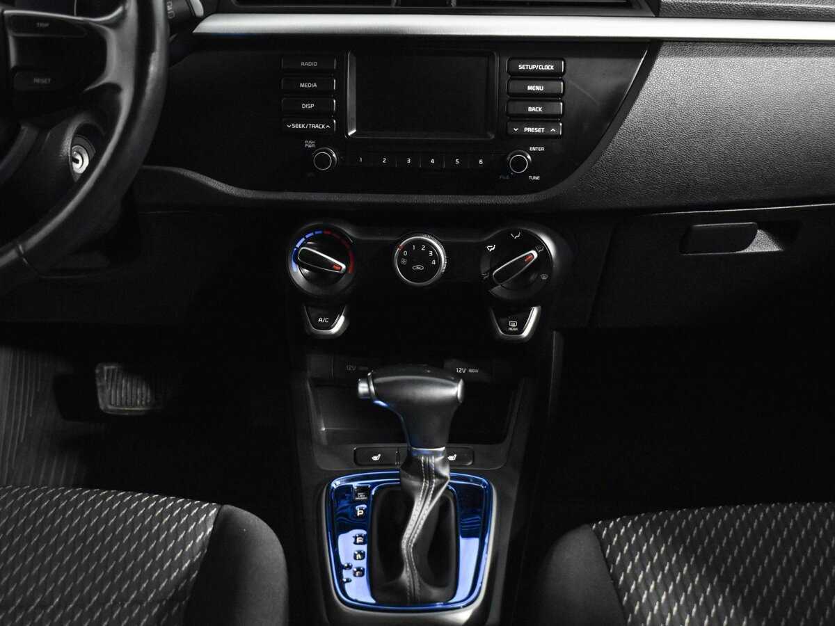 Kia Rio X-Line, 2020 - Фото №13