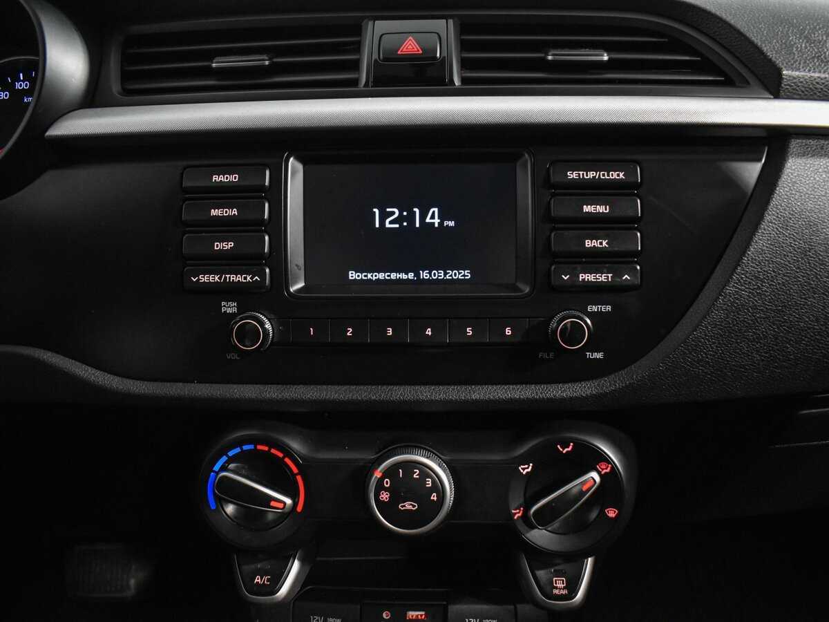 Kia Rio X-Line, 2020 - Фото №15