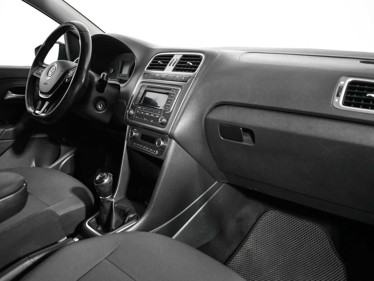 Volkswagen Polo, 2017 - Фото №8