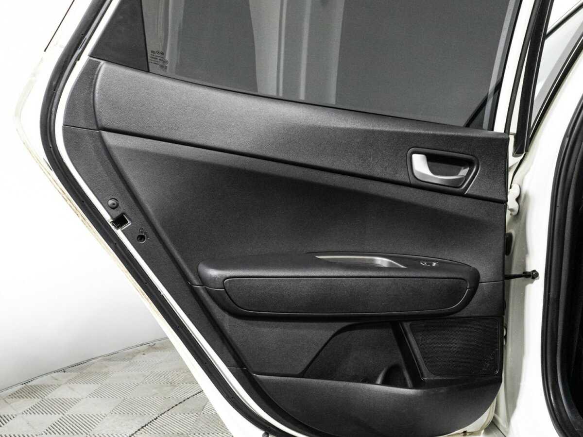 Kia Optima, 2020 - Фото №25