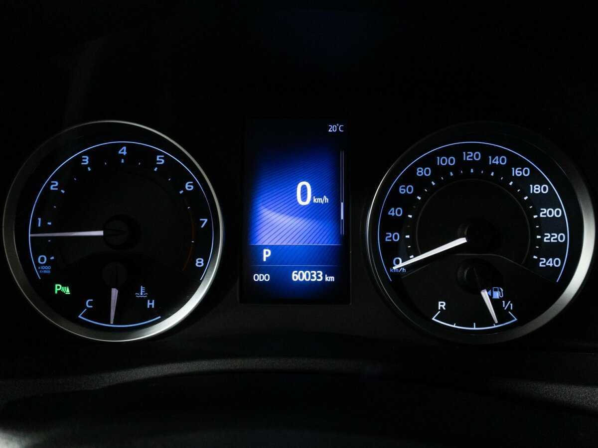 Toyota Corolla, 2018 - Фото №11