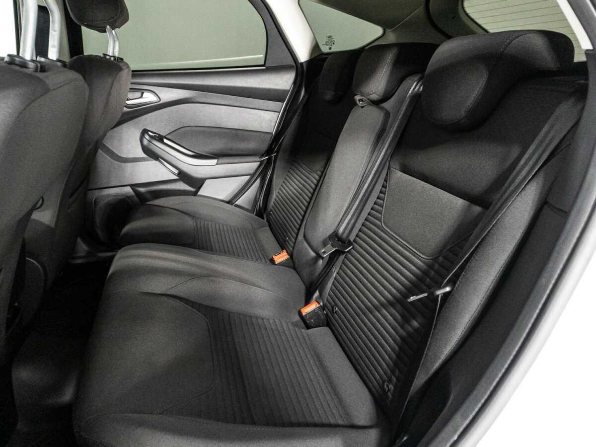 Ford Focus, 2018 - Фото №9