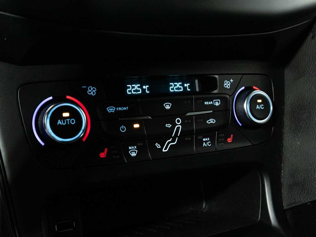 Ford Focus, 2018 - Фото №16