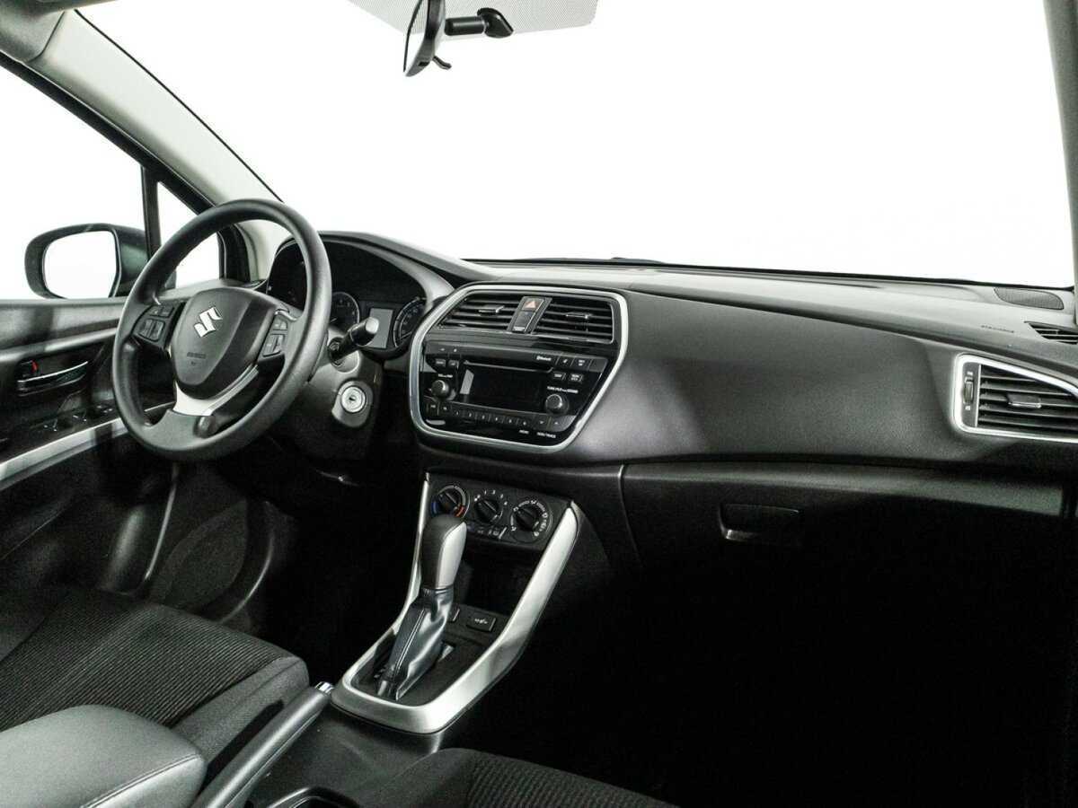 Suzuki SX4, 2021 - Фото №8