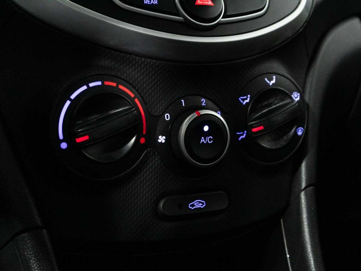 Hyundai Solaris, 2014 - Фото №14