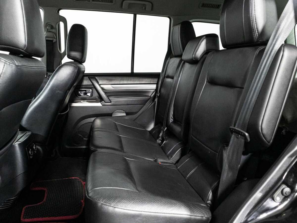 Mitsubishi Pajero, 2012 - Фото №7