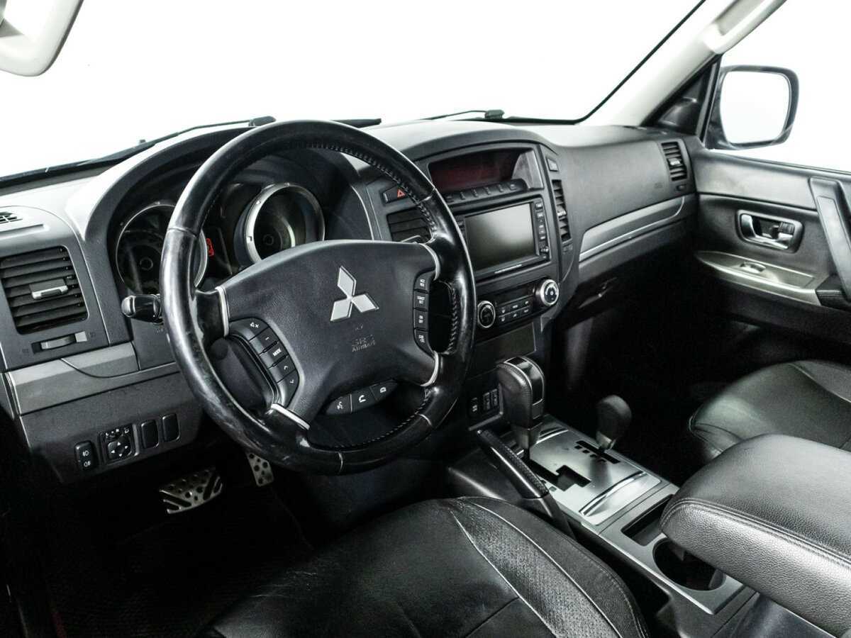 Mitsubishi Pajero, 2012 - Фото №8