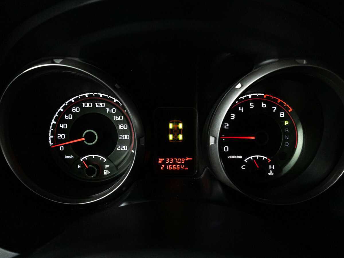 Mitsubishi Pajero, 2012 - Фото №9