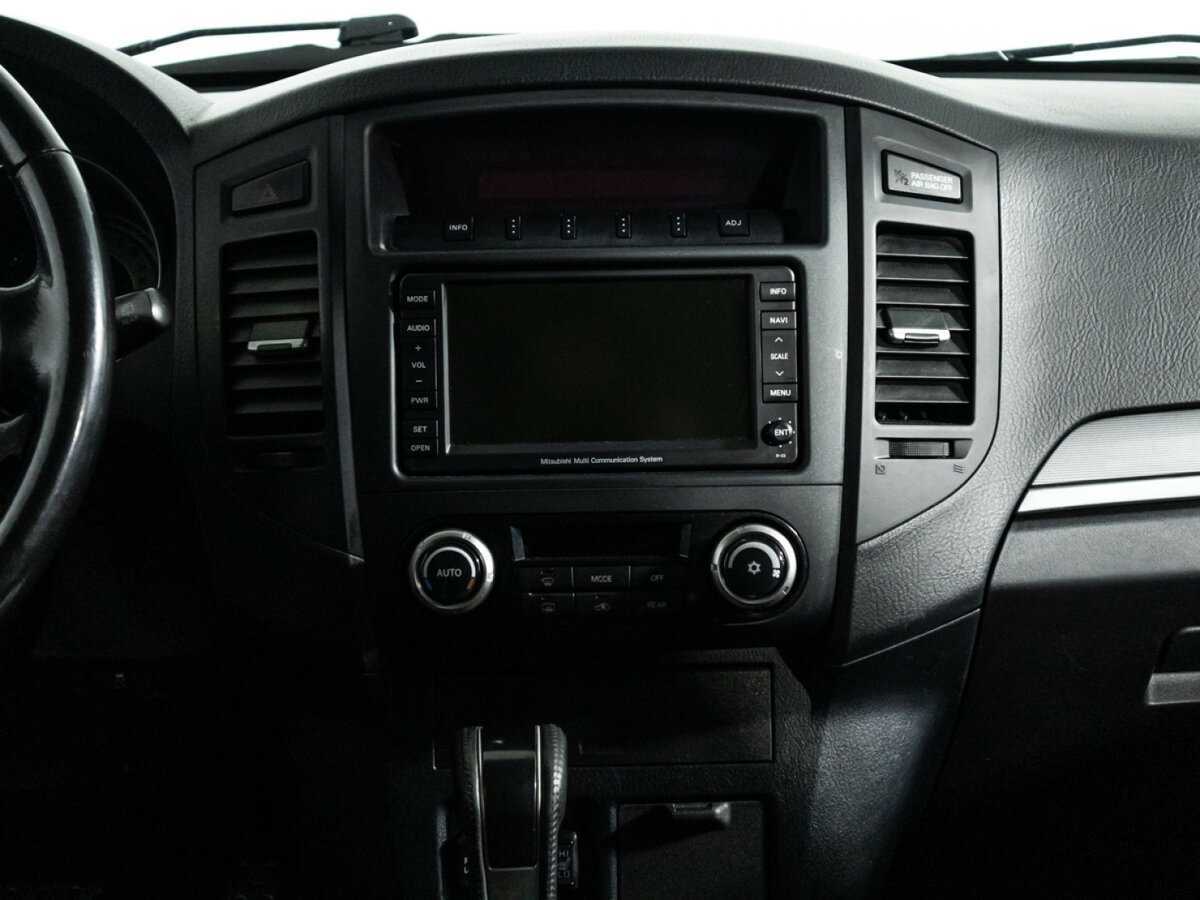 Mitsubishi Pajero, 2012 - Фото №11