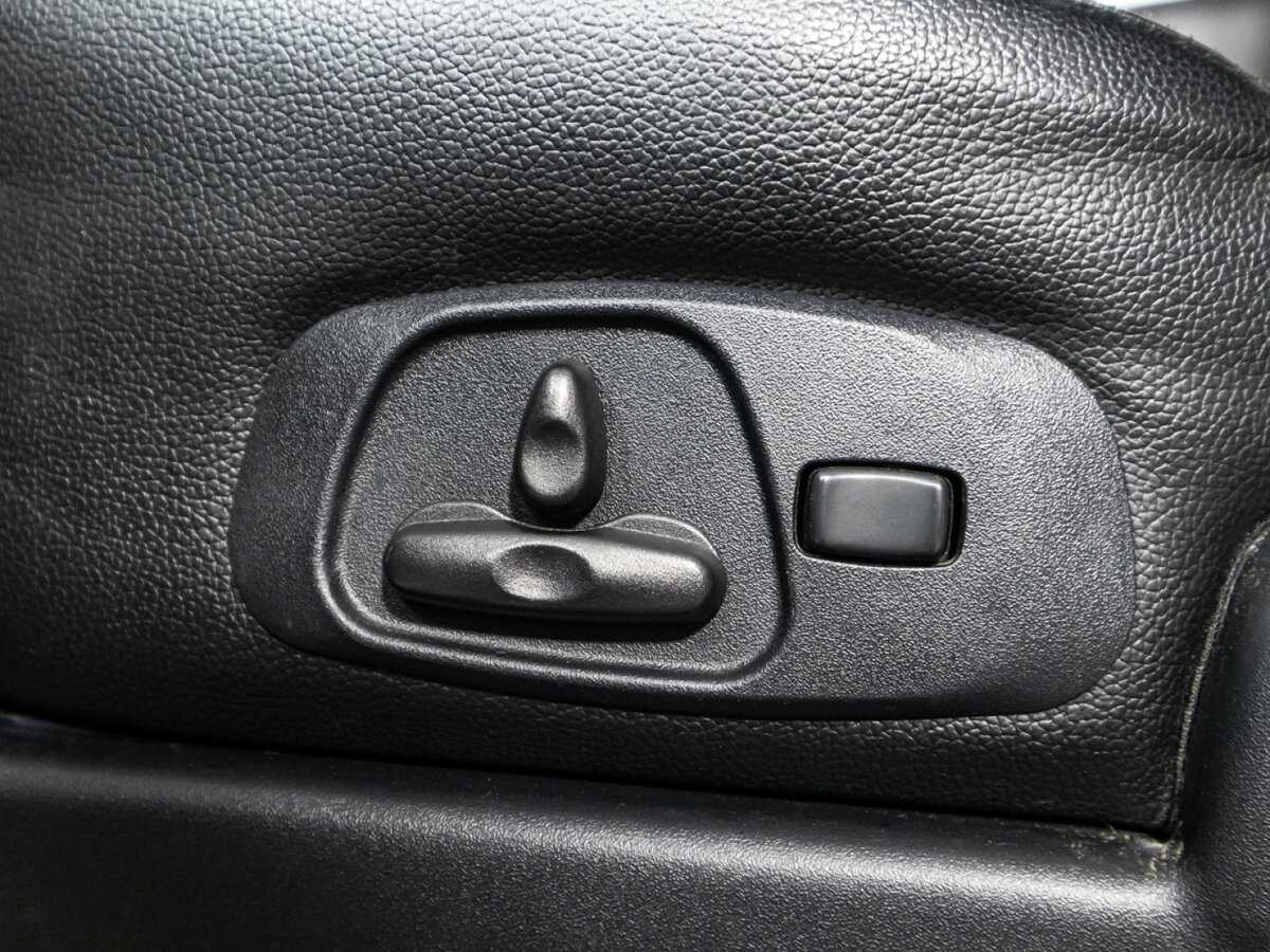 Mitsubishi Pajero, 2012 - Фото №12