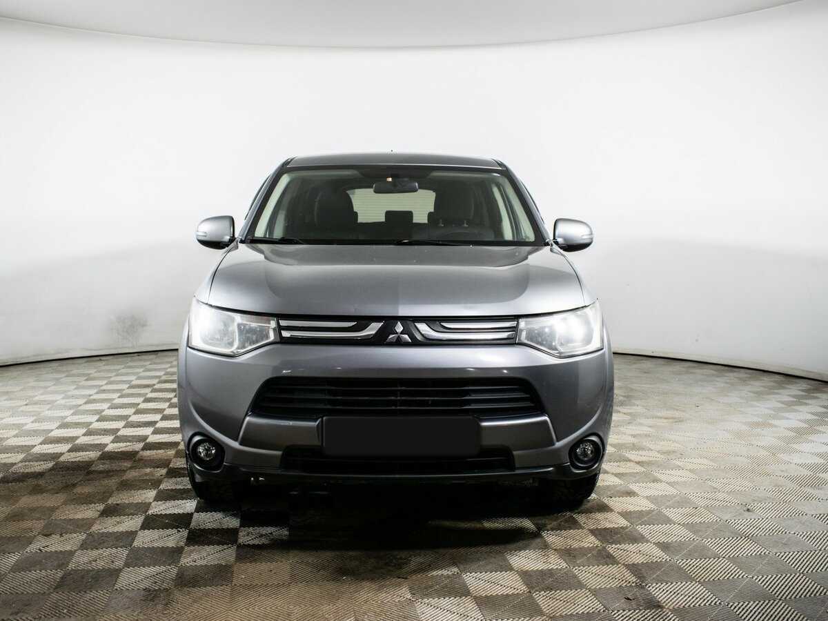 Mitsubishi Outlander, 2012 - Фото №1