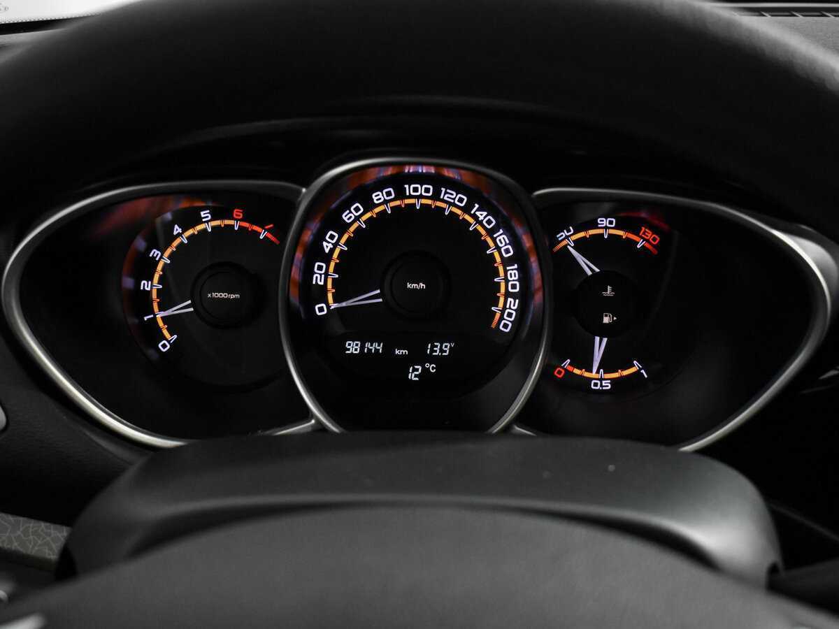 Lada (ВАЗ) Vesta, 2019 - Фото №17