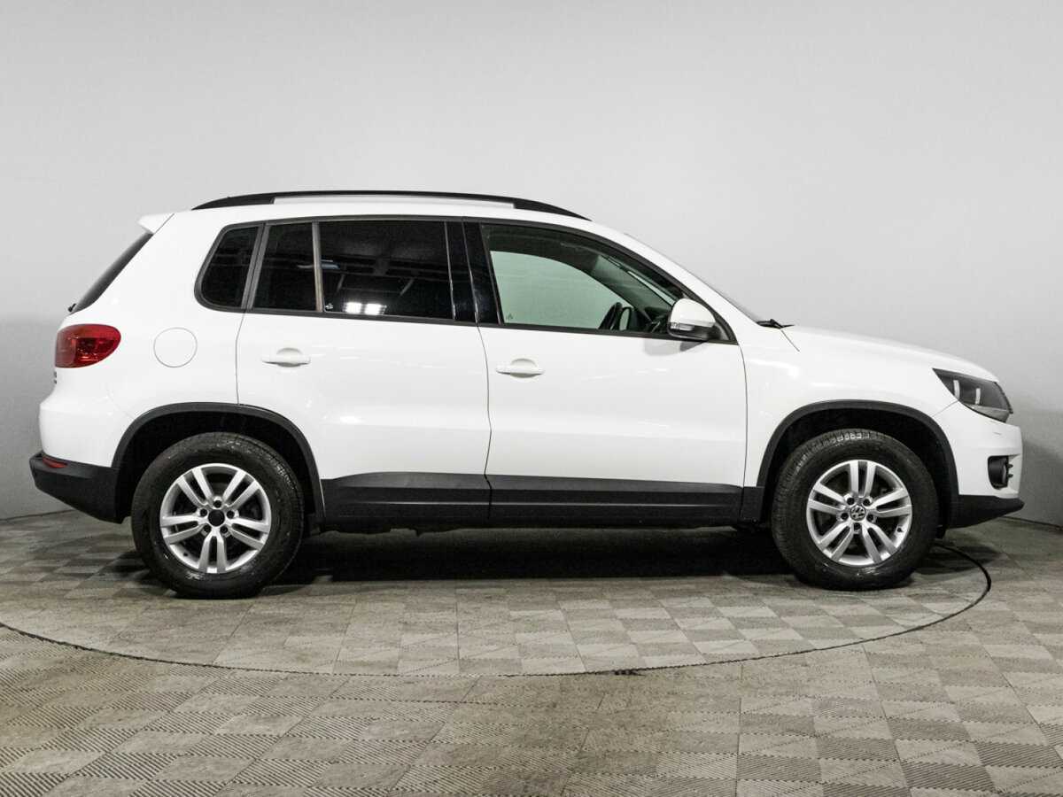Volkswagen Tiguan, 2015 - Фото №3