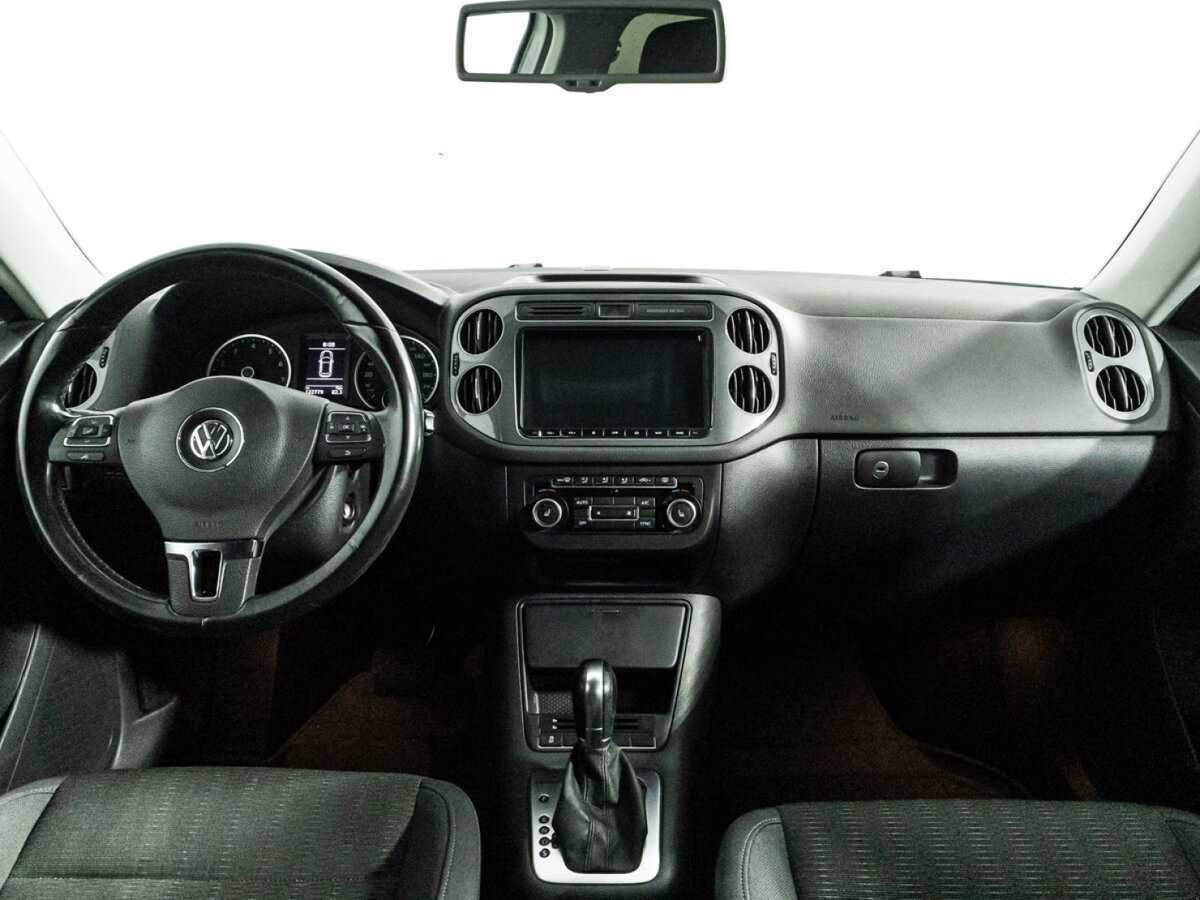 Volkswagen Tiguan, 2015 - Фото №12