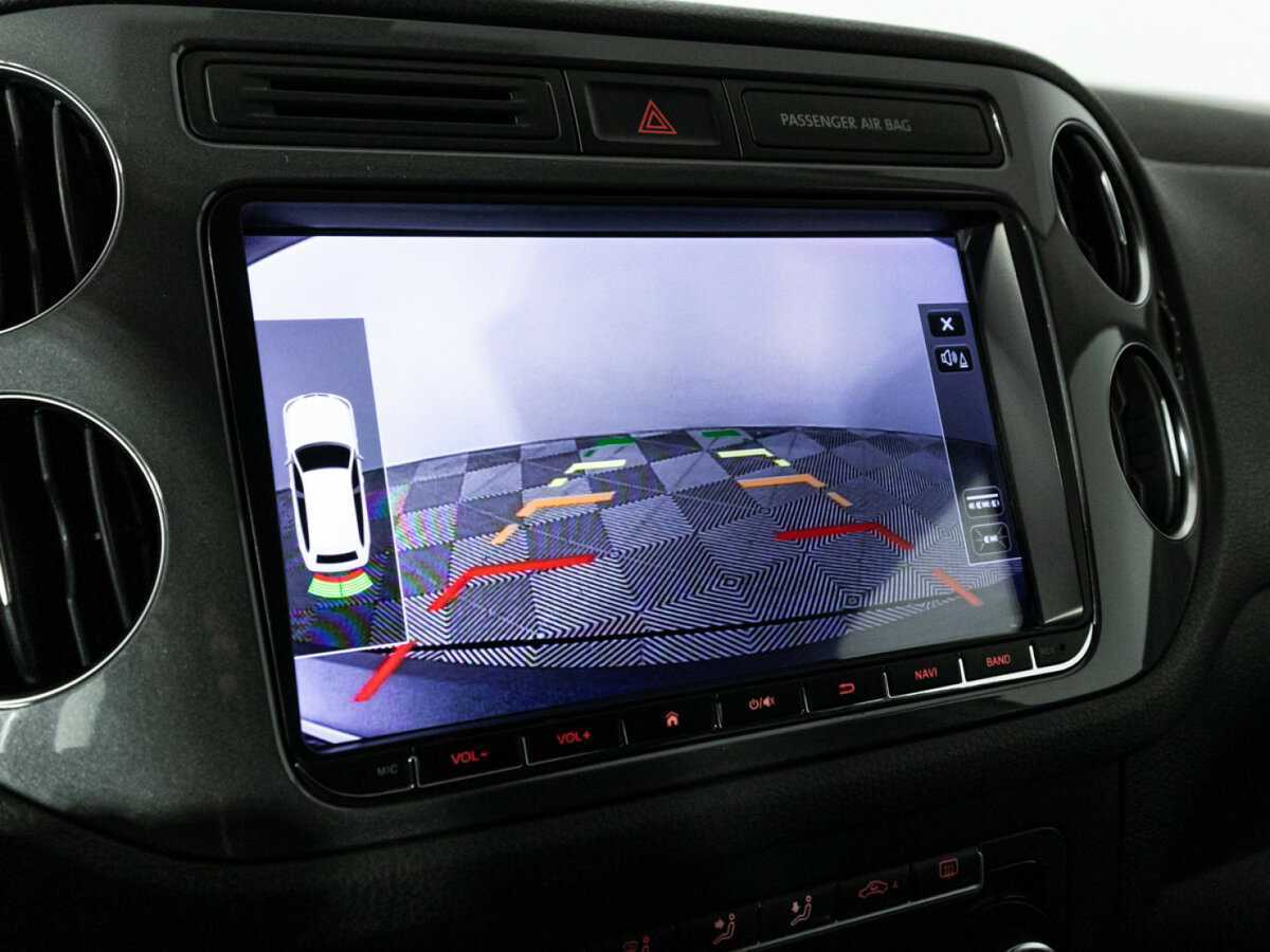 Volkswagen Tiguan, 2015 - Фото №14