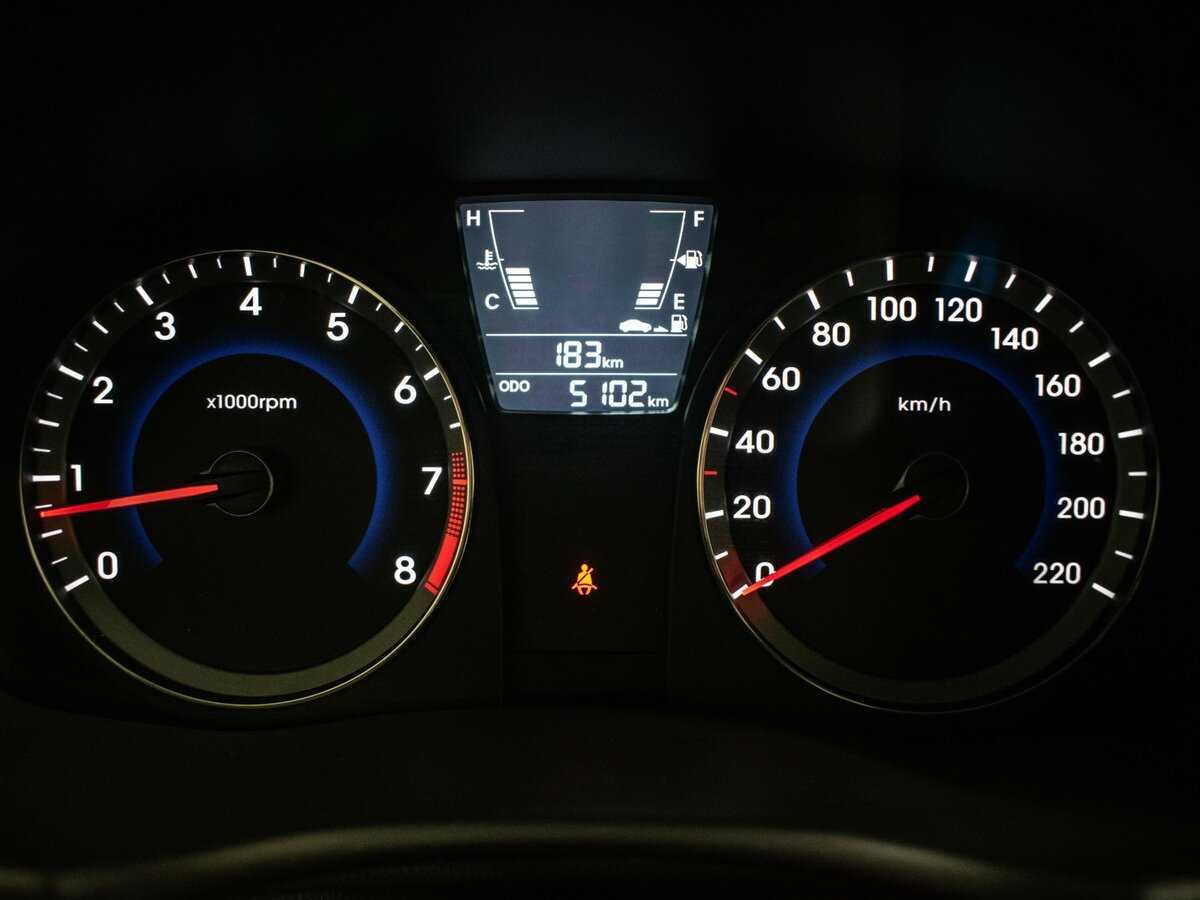 Hyundai Solaris, 2013 - Фото №9