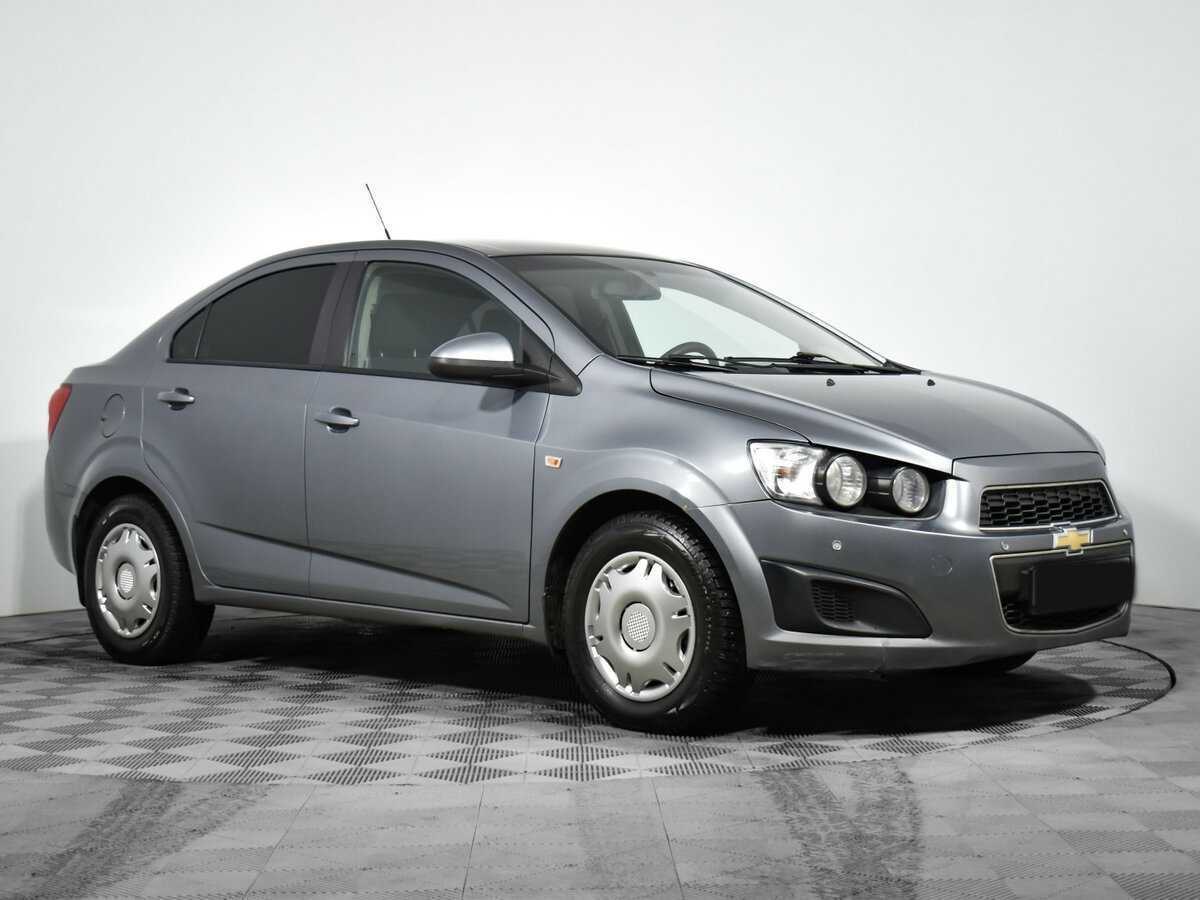 Chevrolet Aveo, 2014 - Фото №2