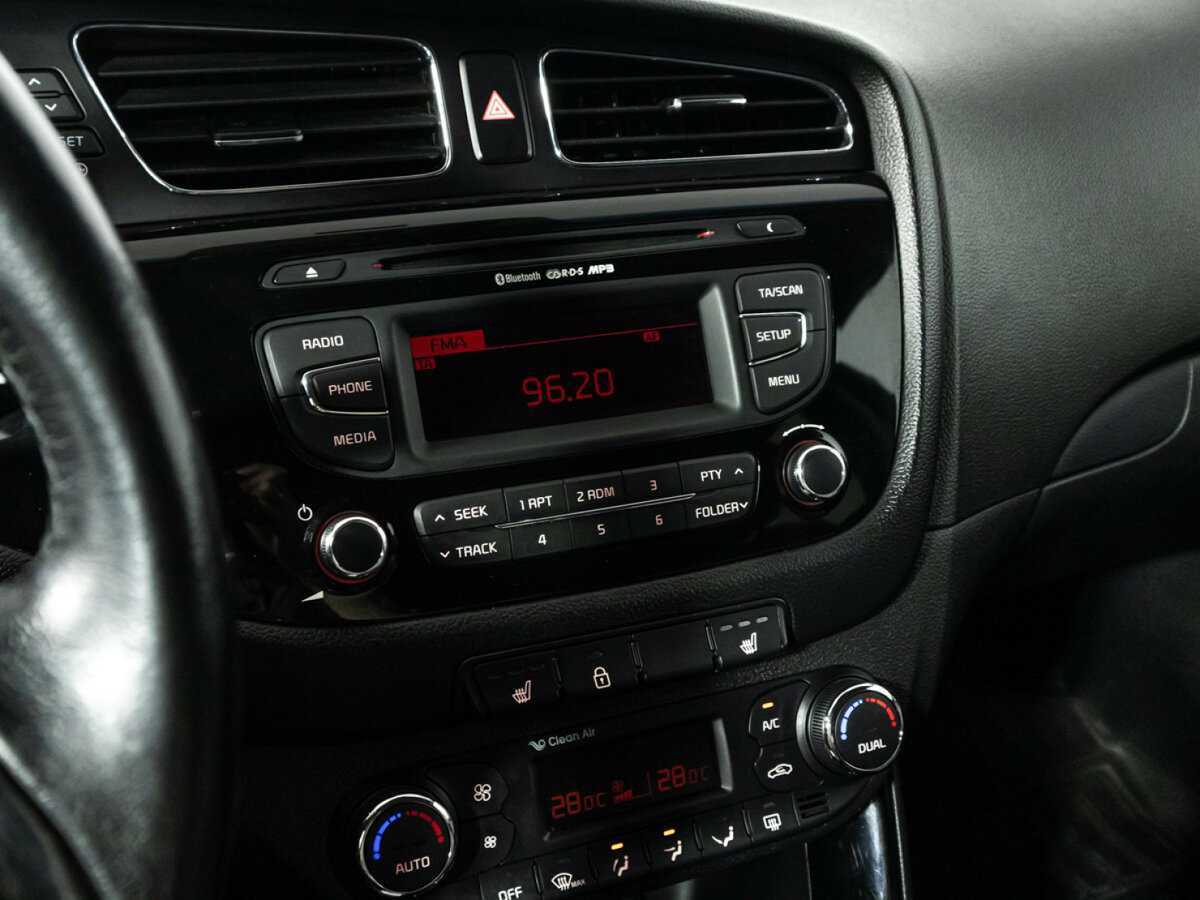 Kia Ceed, 2015 - Фото №15