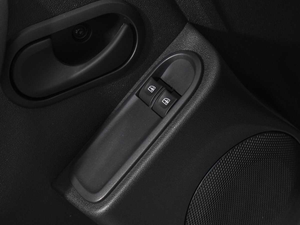 Renault Duster, 2020 - Фото №16