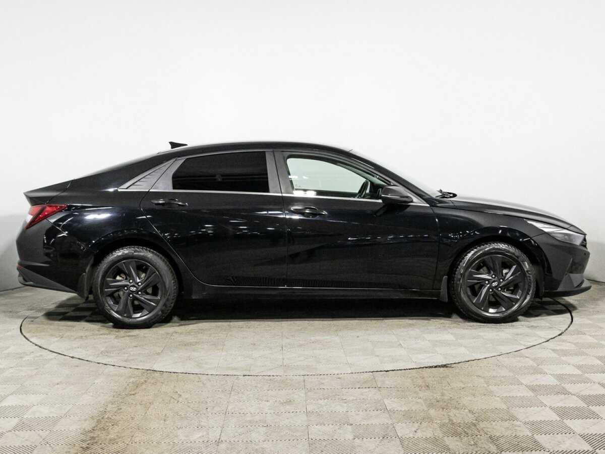 Hyundai Elantra, 2021 - Фото №3