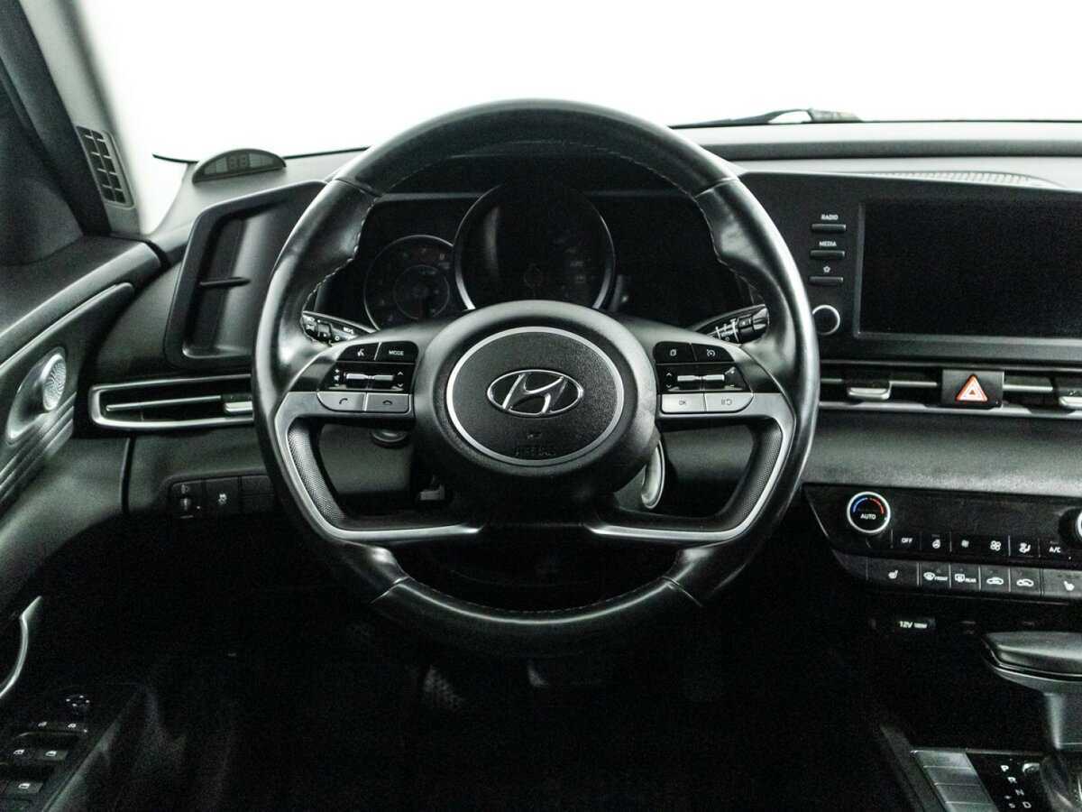 Hyundai Elantra, 2021 - Фото №16