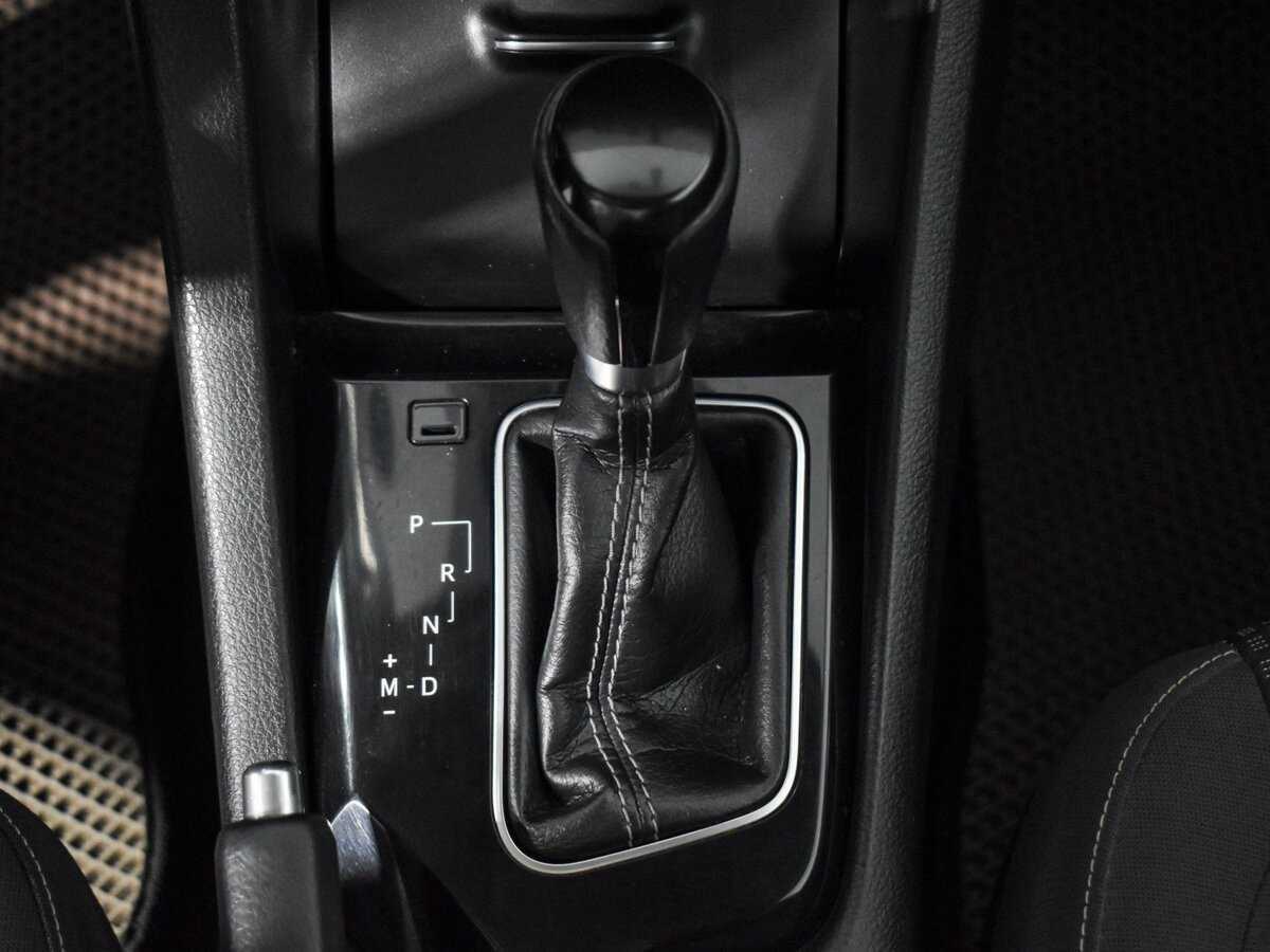 Toyota Corolla, 2016 - Фото №12