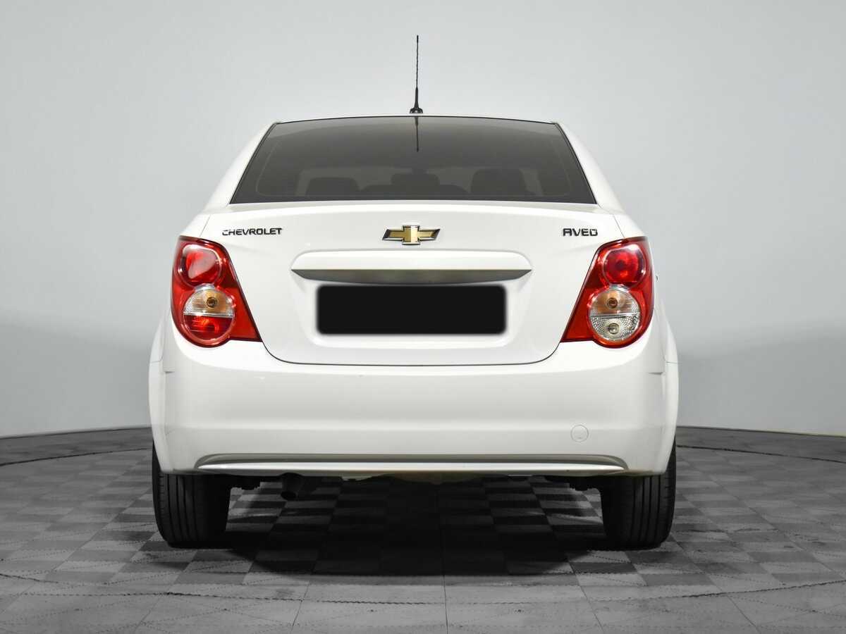 Chevrolet Aveo, 2014 - Фото №5