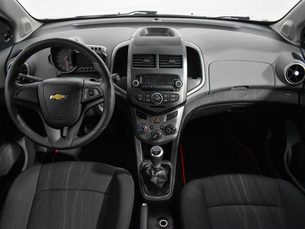Chevrolet Aveo, 2014 - Фото №13