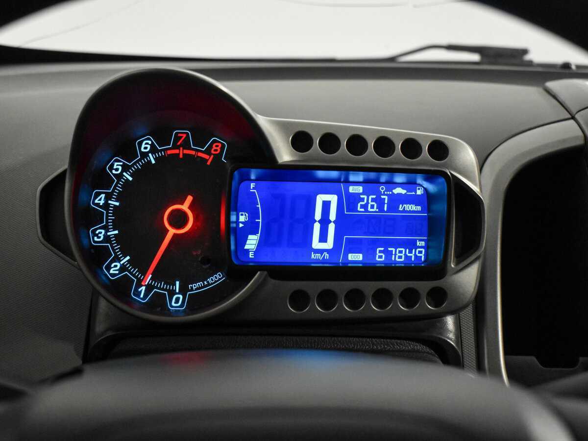 Chevrolet Aveo, 2014 - Фото №17