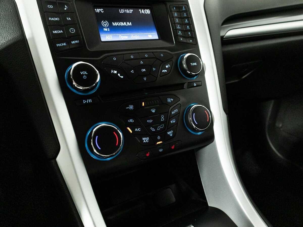 Ford Mondeo, 2018 - Фото №15