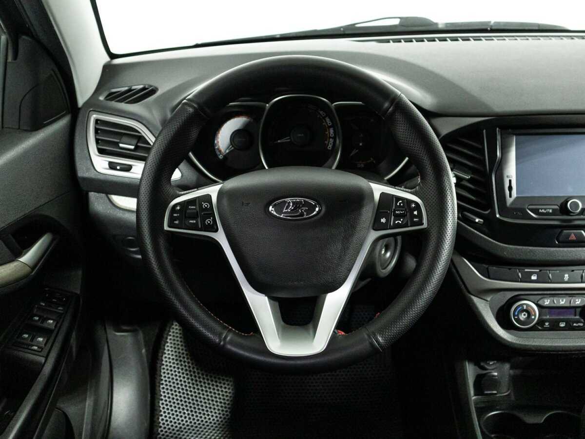 Lada (ВАЗ) Vesta SW, 2019 - Фото №16