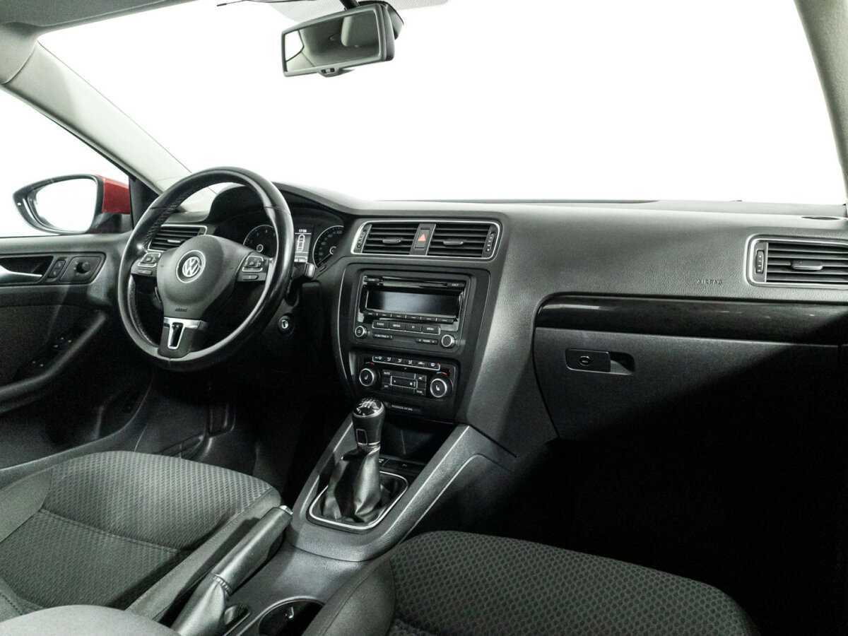 Volkswagen Jetta, 2012 - Фото №8