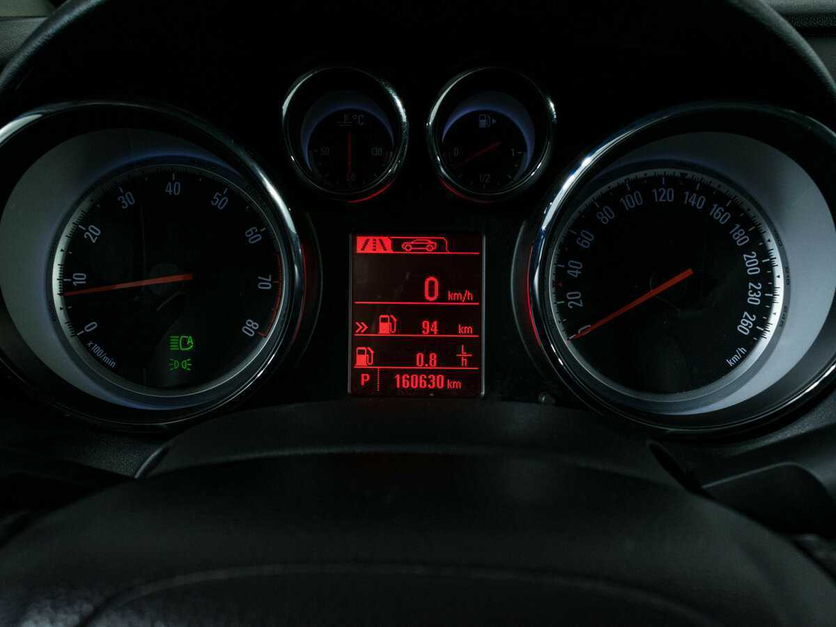 Opel Astra, 2012 - Фото №10