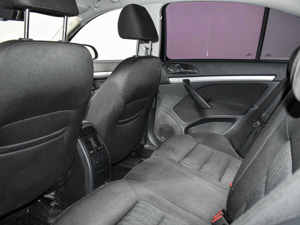 Skoda Octavia, 2012 - Фото №10