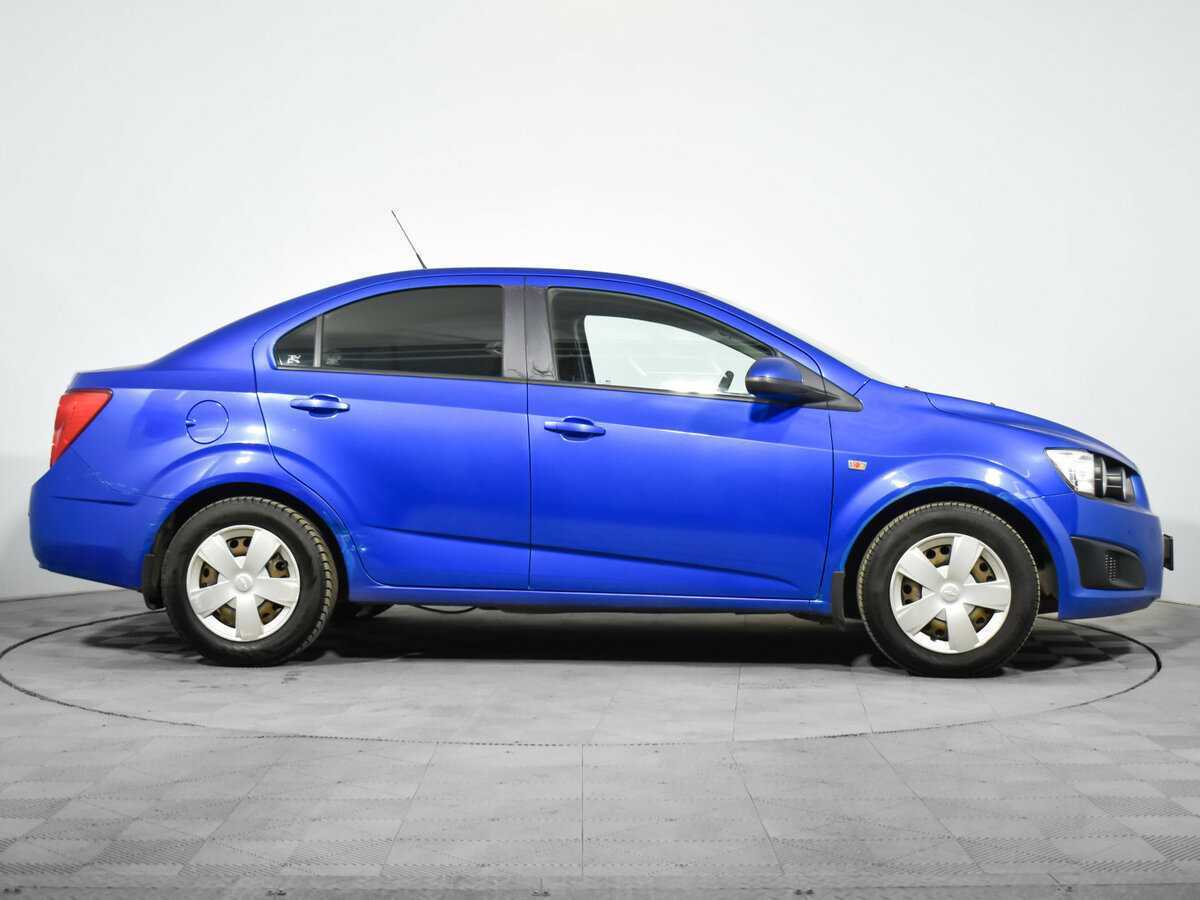 Chevrolet Aveo, 2012 - Фото №3