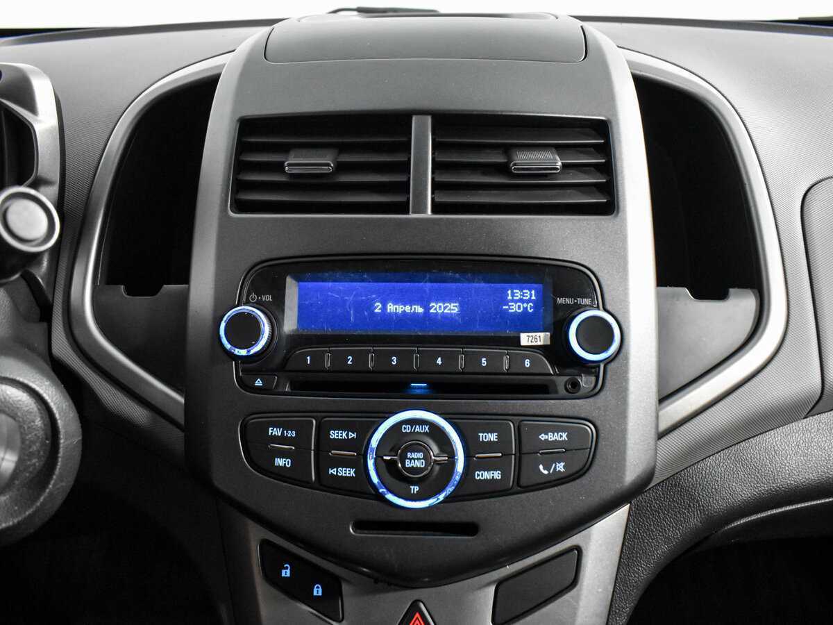 Chevrolet Aveo, 2012 - Фото №16