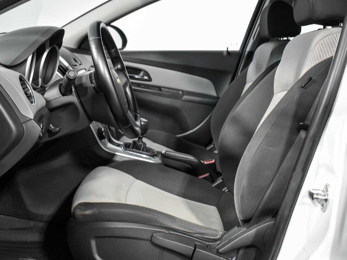 Chevrolet Cruze, 2014 - Фото №9