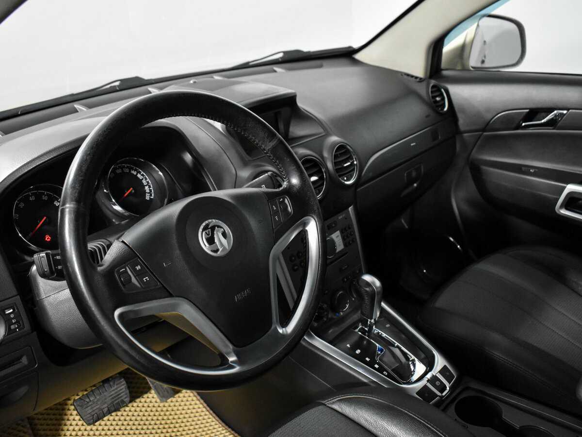 Opel Antara, 2012 - Фото №8