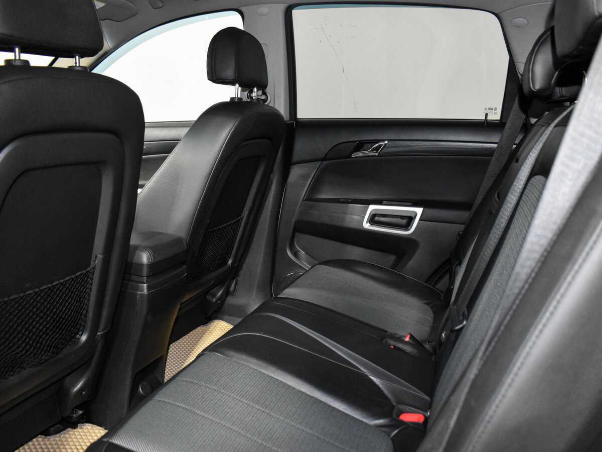 Opel Antara, 2012 - Фото №10