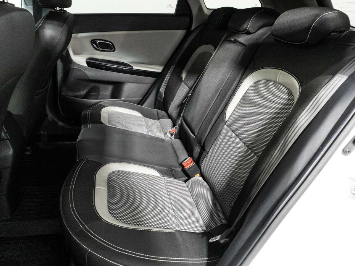 Kia Ceed, 2018 - Фото №9