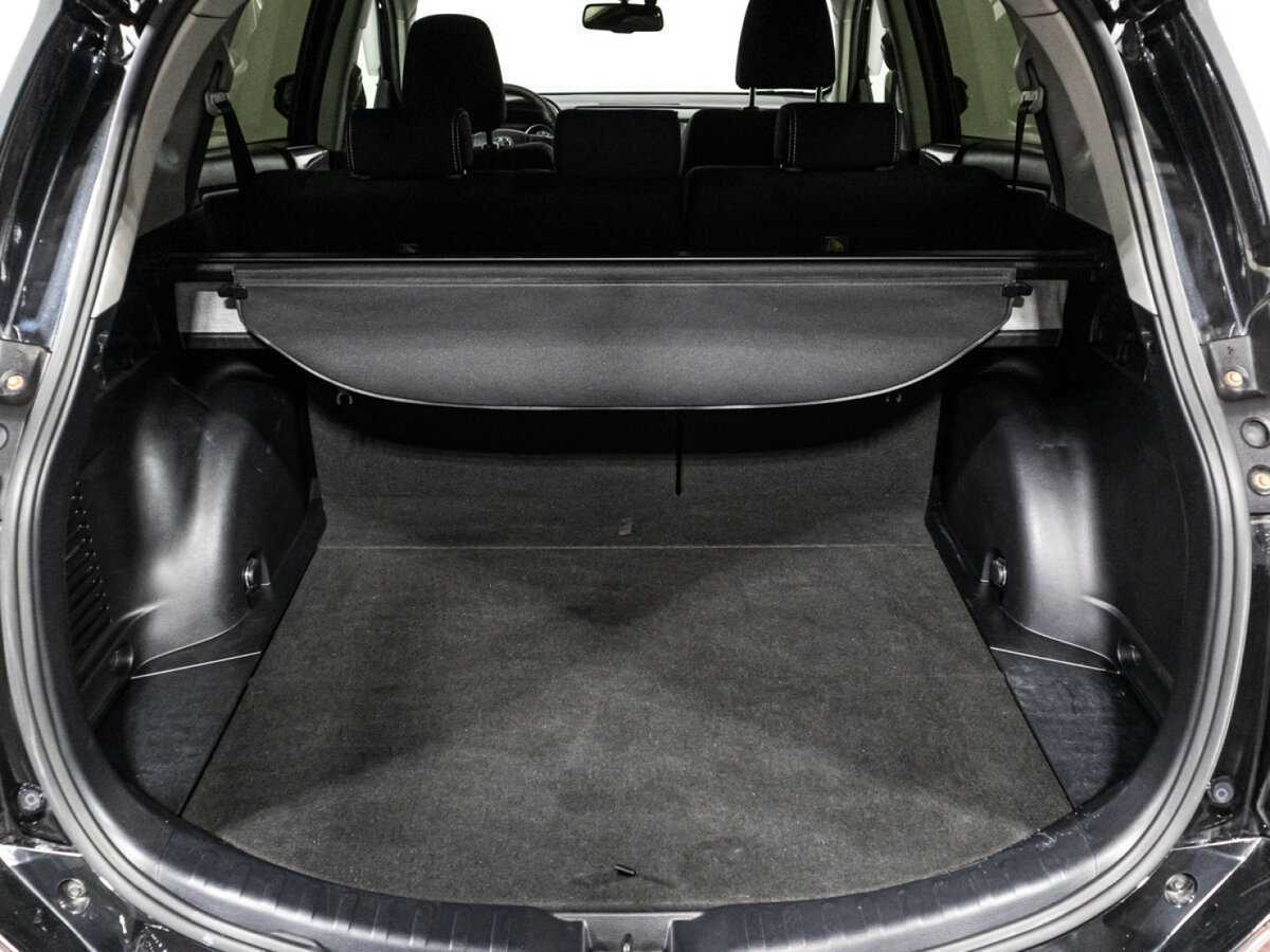 Toyota RAV4, 2015 - Фото №13