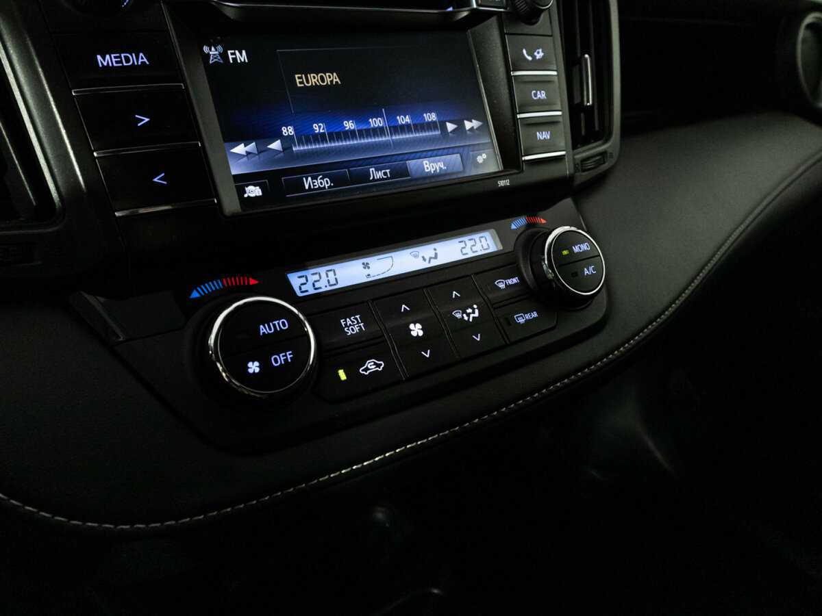 Toyota RAV4, 2015 - Фото №16