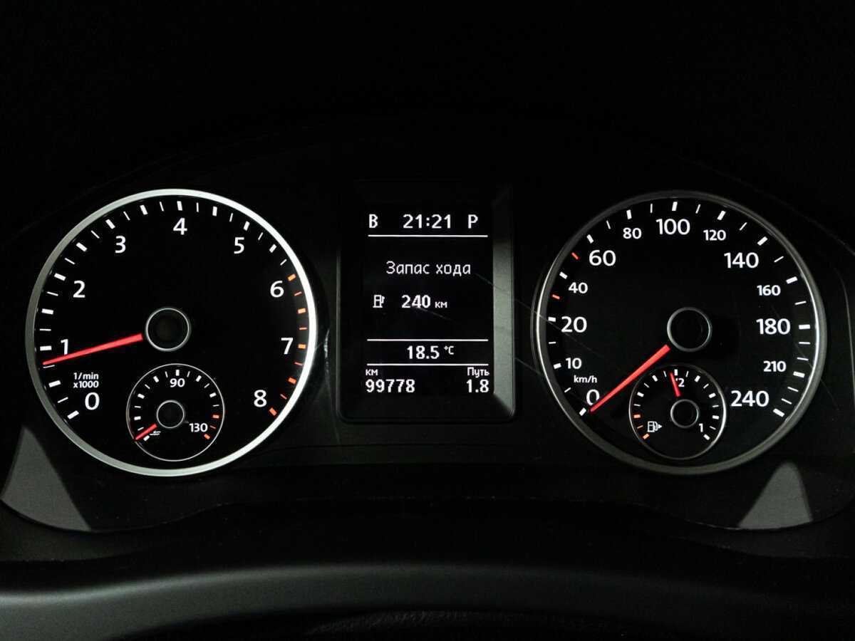 Volkswagen Tiguan, 2015 - Фото №11