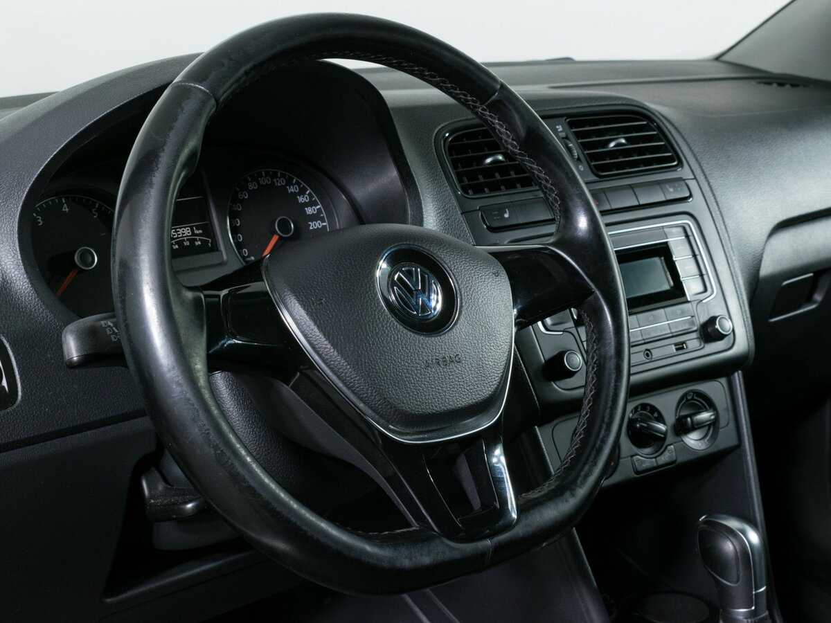 Volkswagen Polo, 2017 - Фото №11