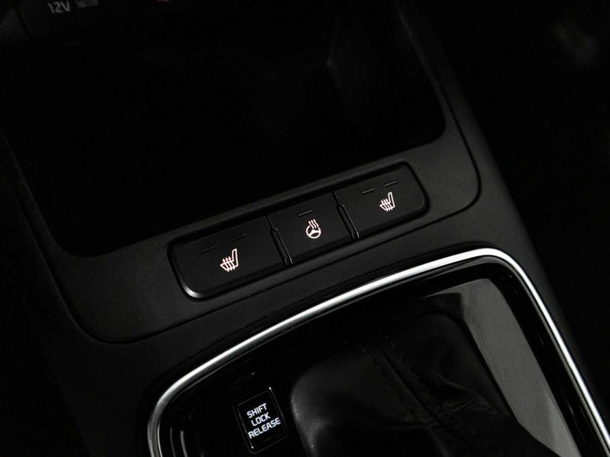 Kia Rio X-Line, 2017 - Фото №16