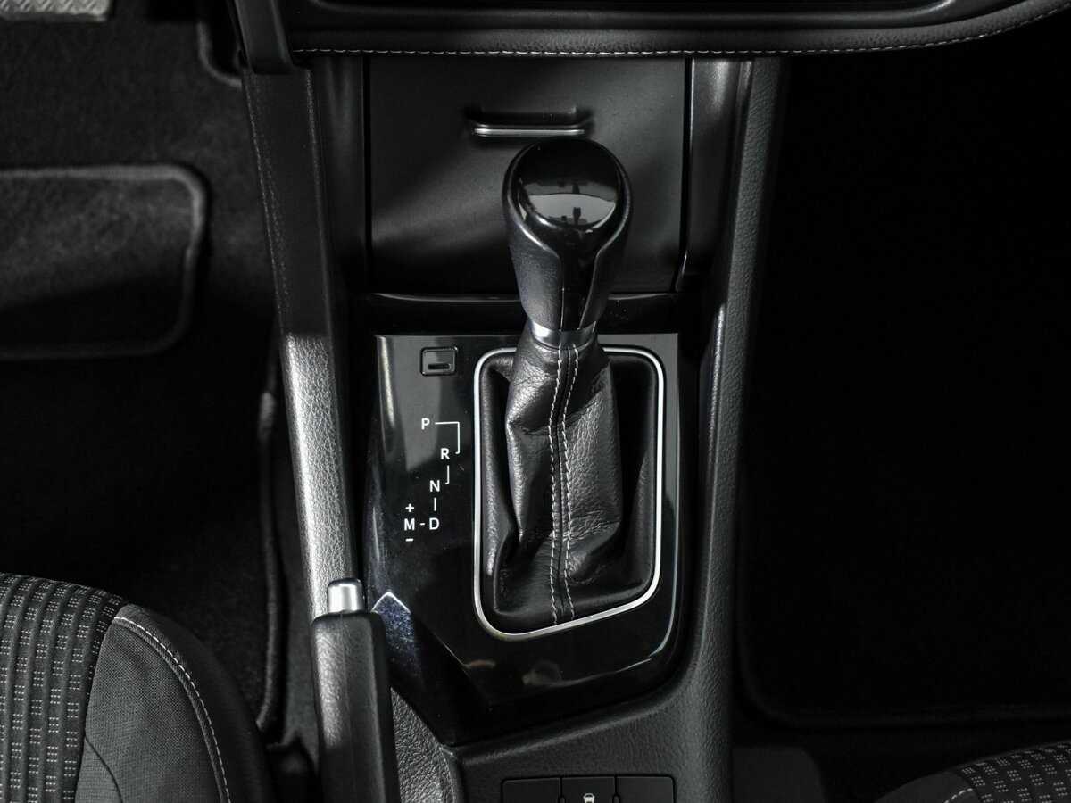 Toyota Corolla, 2016 - Фото №10