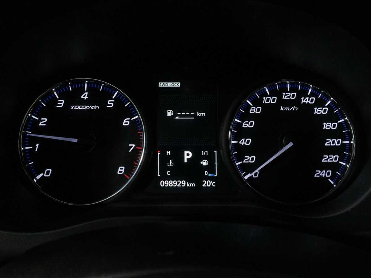 Mitsubishi Outlander, 2015 - Фото №11