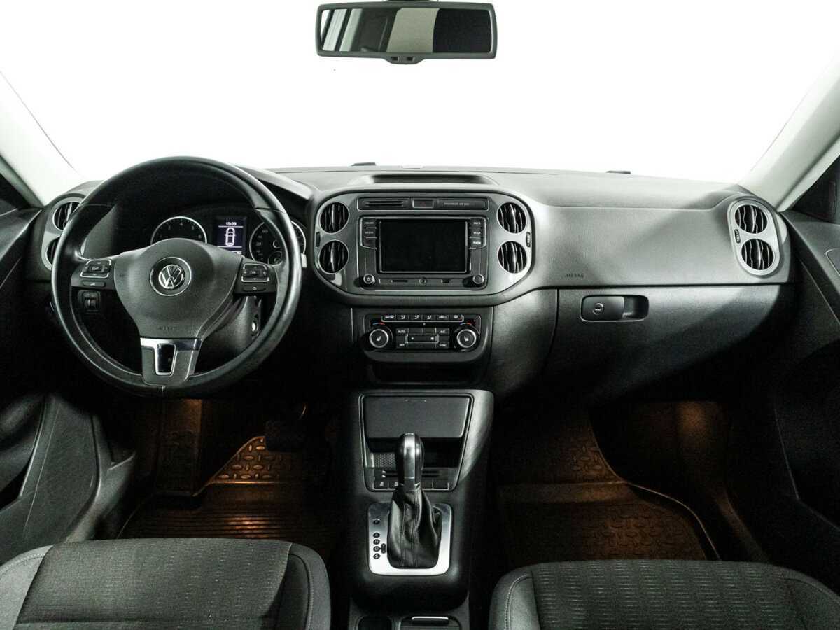 Volkswagen Tiguan, 2015 - Фото №12