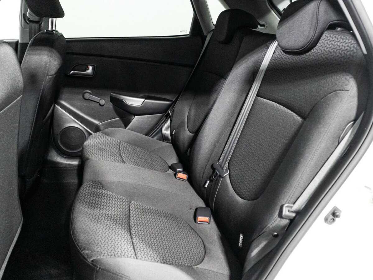 Kia Rio, 2017 - Фото №9