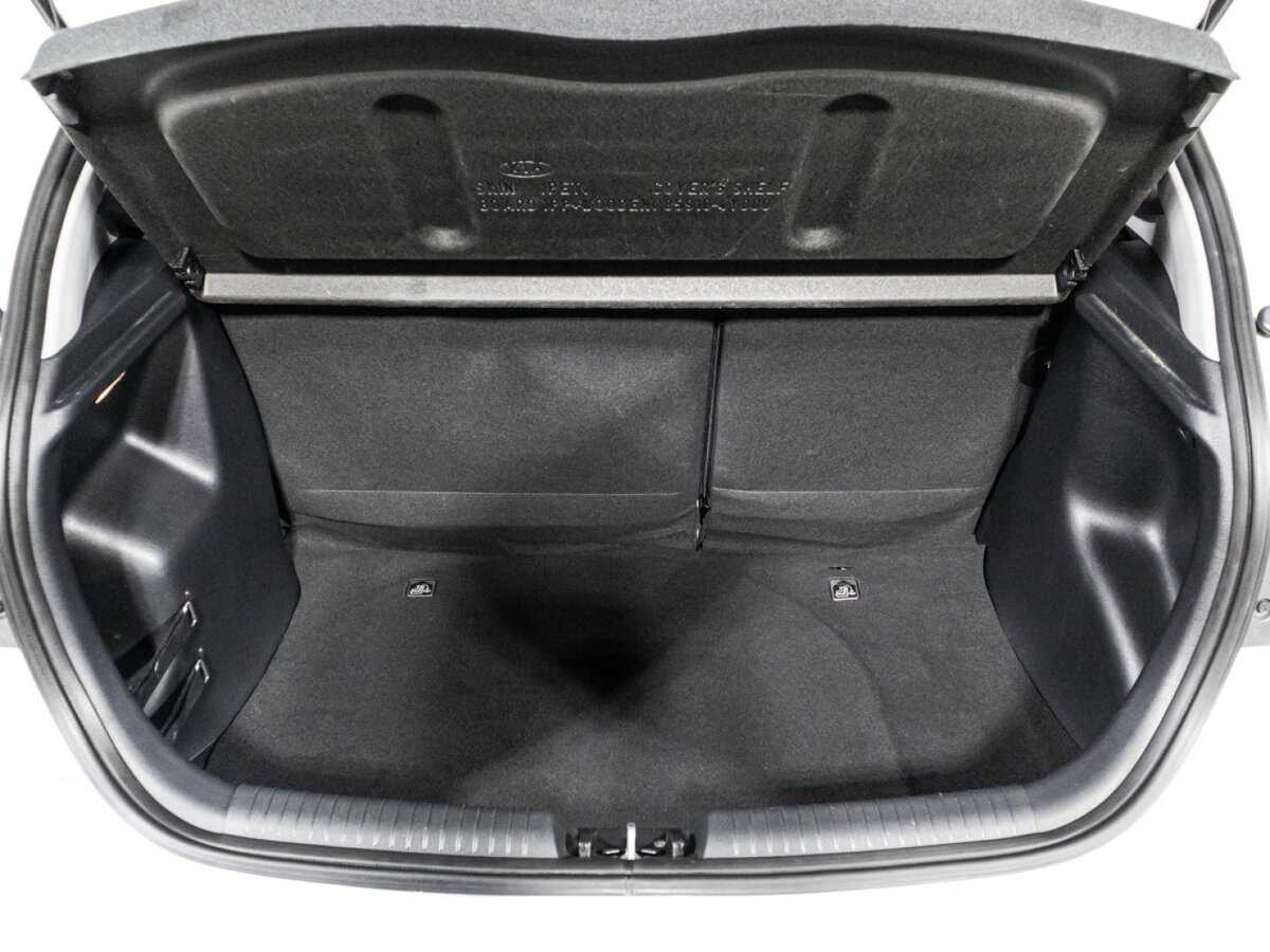 Kia Rio, 2017 - Фото №14